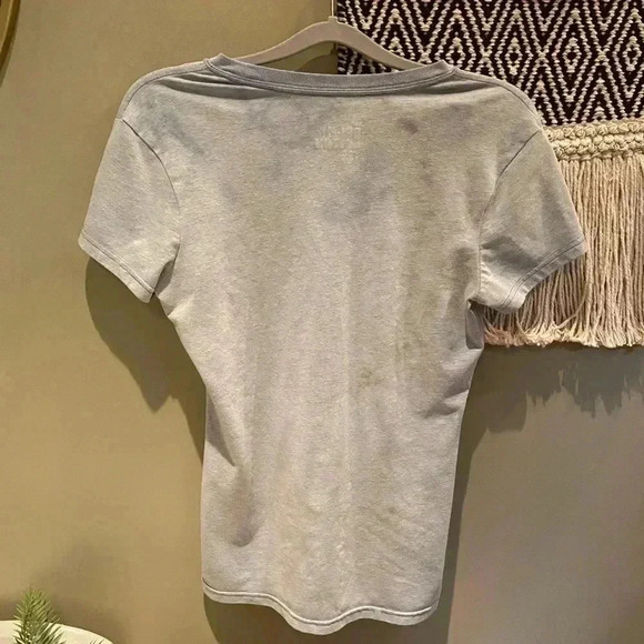 NIKE VINTAGE BLEACHED DYE GRAPHIC COTTON TEE S - Picture 2 of 4